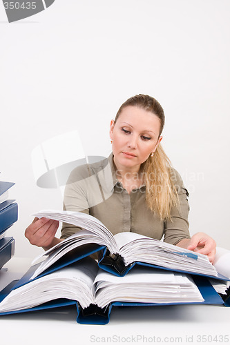 Image of confident business woman