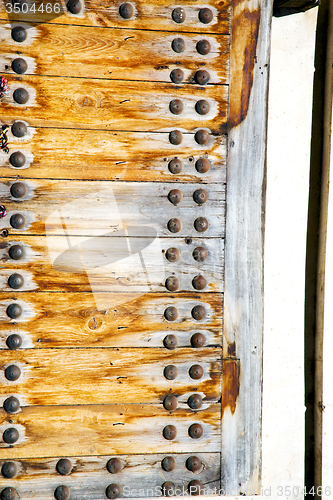 Image of brown  morocco in   safe padlock 