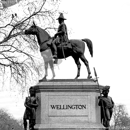 Image of historic   marble and statue in old city of london england