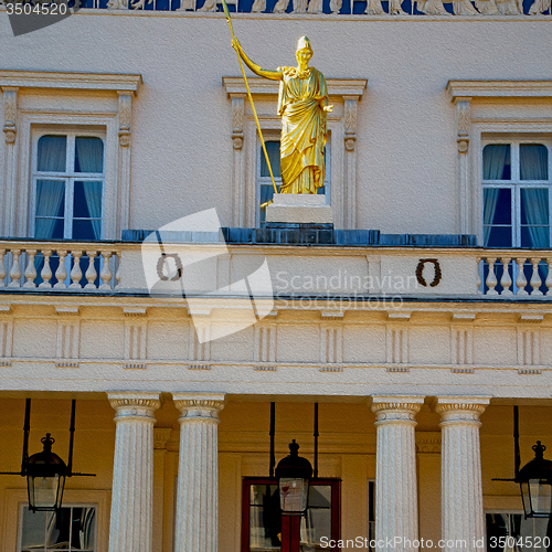 Image of historic   marble and statue in old city of london england