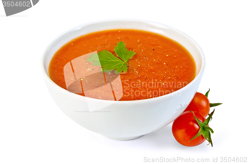 Image of Soup tomato in white bowl with cherry tomatoes