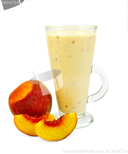 Image of Milkshake with peach slices