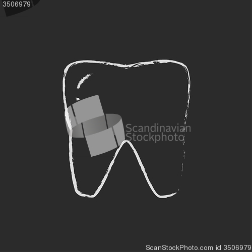 Image of Tooth icon drawn in chalk.