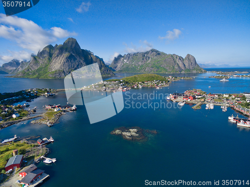 Image of Aerial Reine