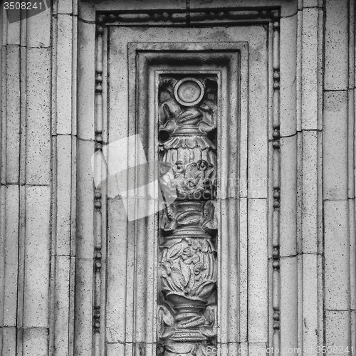 Image of marble and statue in old city of london england