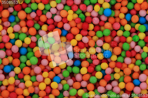 Image of color sweet spheres