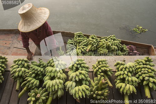 Image of ASIA THAILAND SAMUT SONGKHRAM THA KHA FLOATING MARKET