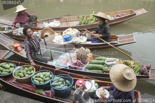 Image of ASIA THAILAND SAMUT SONGKHRAM THA KHA FLOATING MARKET