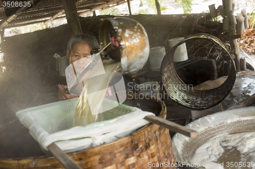 Image of ASIA THAILAND SAMUT SONGKHRAM PALM SUGAR