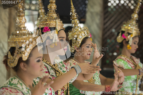 Image of ASIA THAILAND BANGKOK ERAWAN SHRINE DANCE