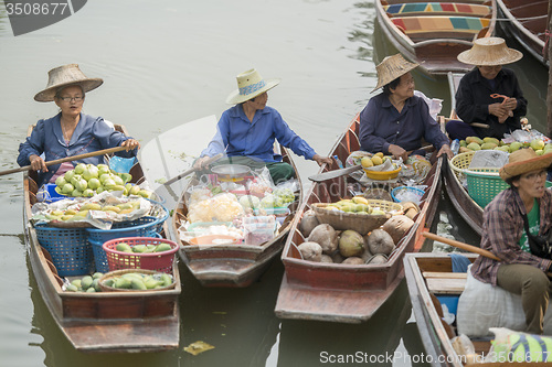 Image of ASIA THAILAND SAMUT SONGKHRAM THA KHA FLOATING MARKET