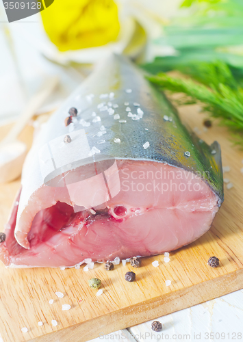 Image of raw tuna