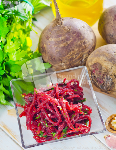 Image of salad with beet