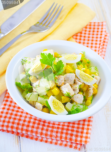 Image of Fresh salad with chicken