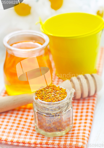 Image of Pollen and honey