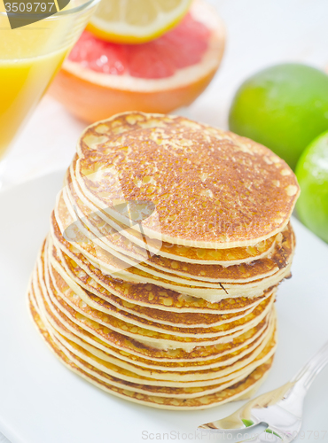 Image of pancakes with fruit