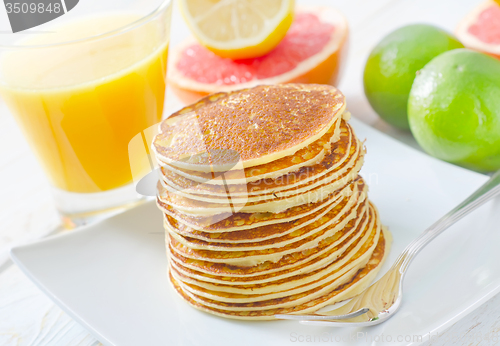 Image of pancakes with fruit