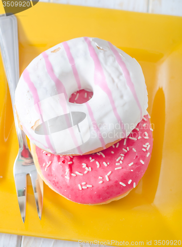 Image of donuts