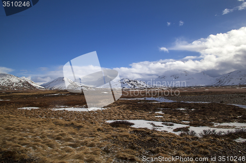 Image of Snowy mountain landscape in Iceland