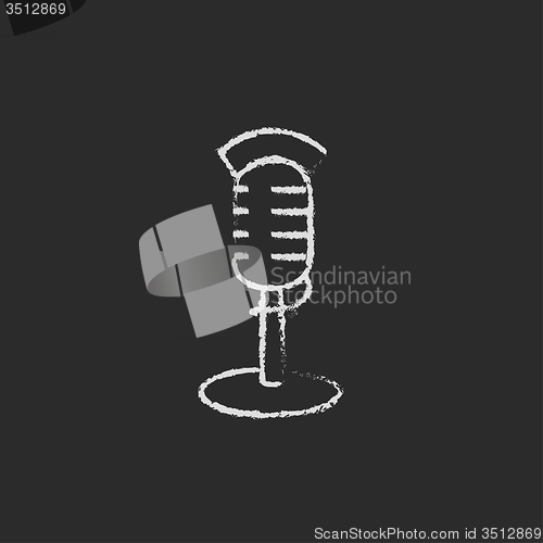 Image of Microphone icon drawn in chalk.