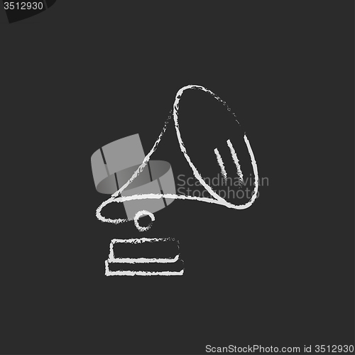 Image of Gramophone icon drawn in chalk.