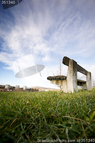 Image of Bench Grass and Cky