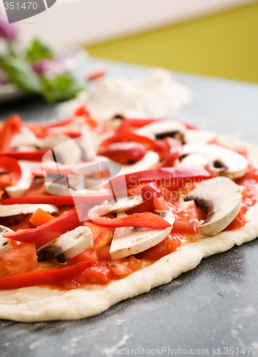 Image of Homemade Pizza Detail