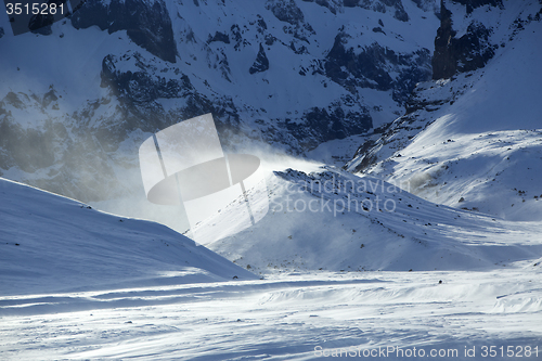 Image of Snowy mountain landscape in Iceland