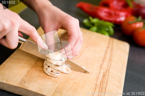 Image of Slicing Mushrooms