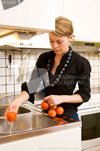 Image of Washing Fresh Tomatoes