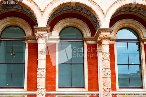 Image of   in england london brick and glass   wall 