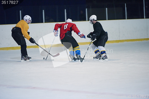 Image of ice hockey sport players