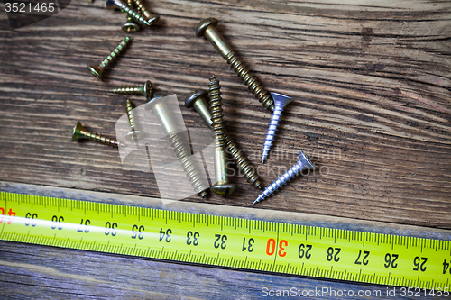 Image of several different screws