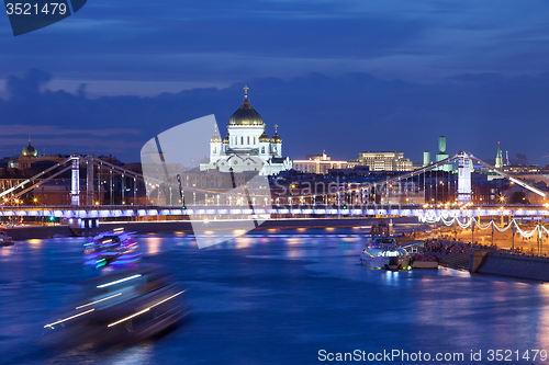 Image of night landscape with views of the Moskva River