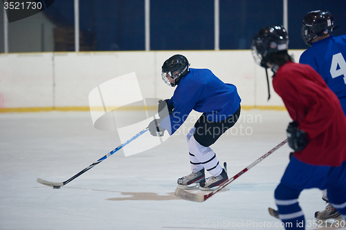 Image of ice hockey sport players