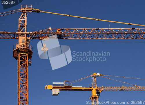 Image of Stell cranes