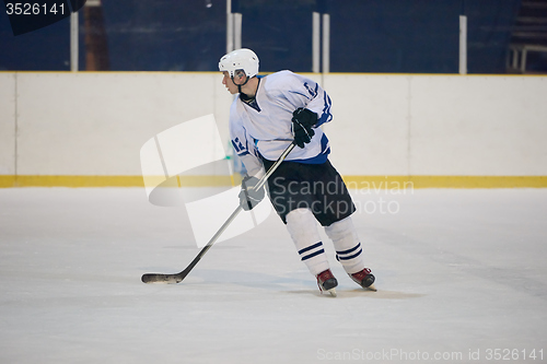 Image of ice hockey player in action