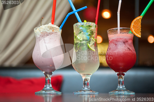 Image of three healthy nonalcoholic cocktails