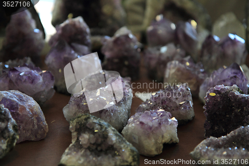 Image of amethyst background