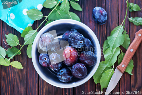 Image of fresh plums