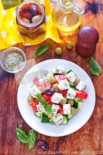 Image of greek salad