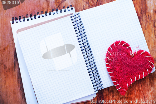 Image of hearts and notebook