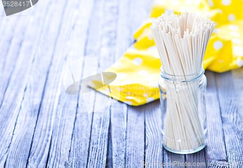 Image of raw rice noodles