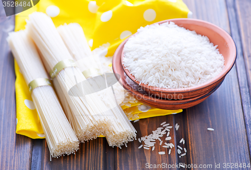 Image of rice noodles