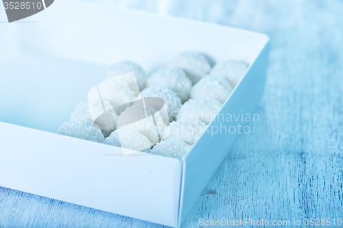 Image of coconut balls