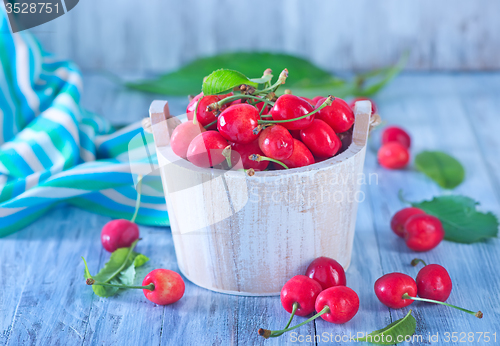 Image of fresh cherry