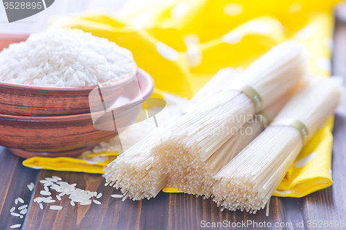 Image of rice noodles