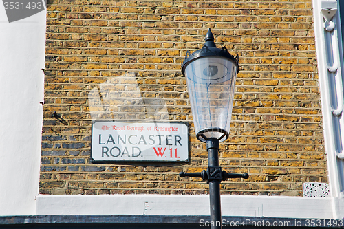 Image of  icon signal street in london england europe    transport     ol