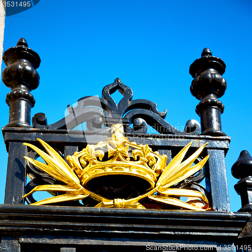 Image of in london england the old metal gate  royal palace