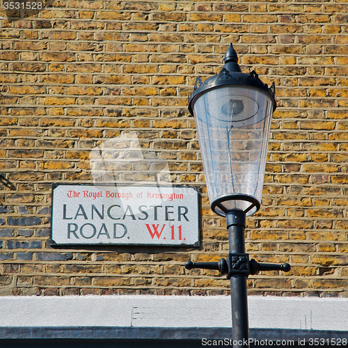 Image of  icon signal street in london england europe    transport     ol